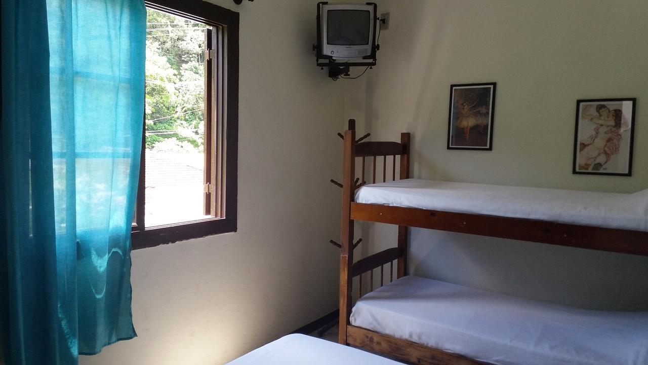 Hotel Madrid Mendes Luaran gambar